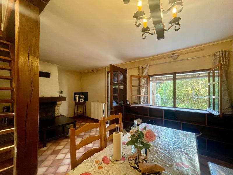 Maison - 179 m² - 8 pièces