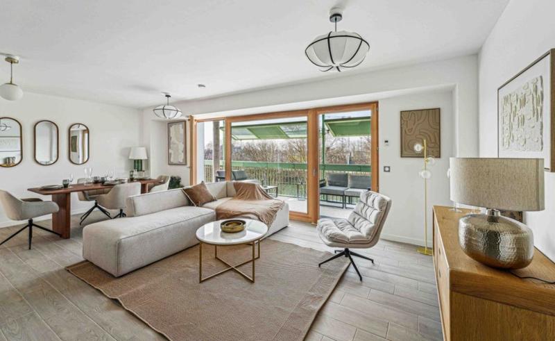 Appartement - 122 m² - 5 pièces