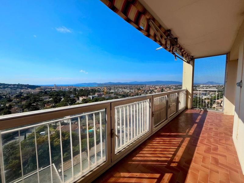 Appartement - 73 m² - 3 pièces