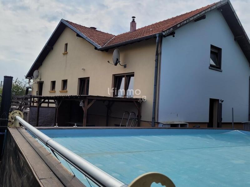 Maison - 137 m² - 5 pièces