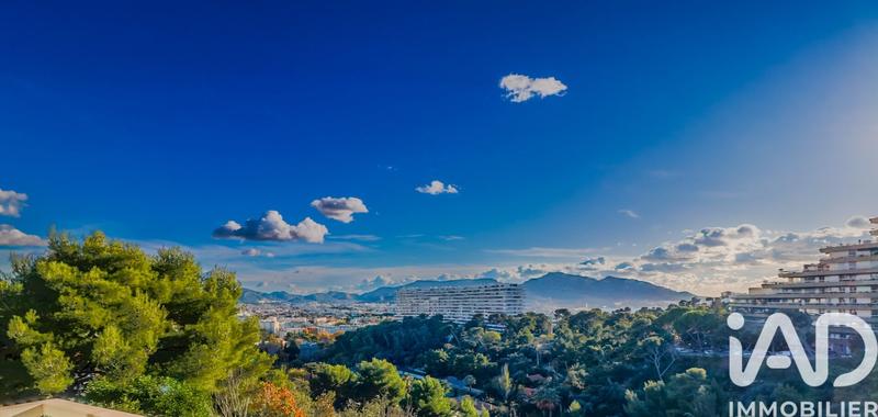 Appartement - 250 m² - 5 pièces