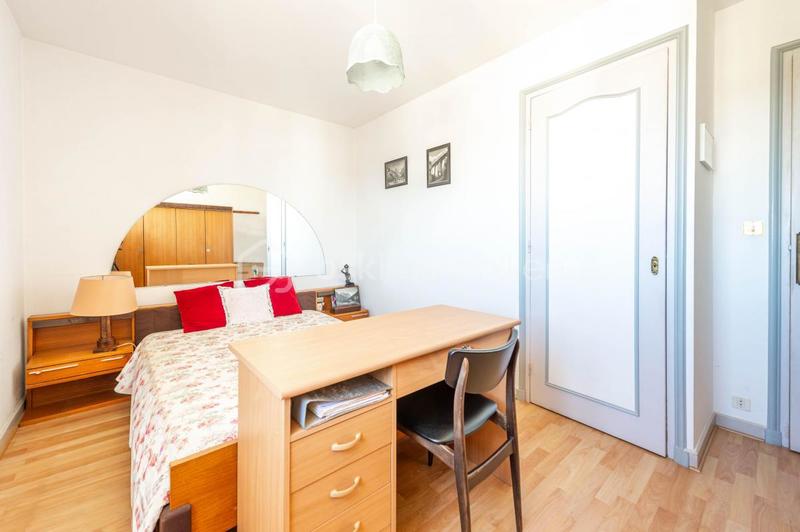 Appartement - 82 m² - 3 pièces