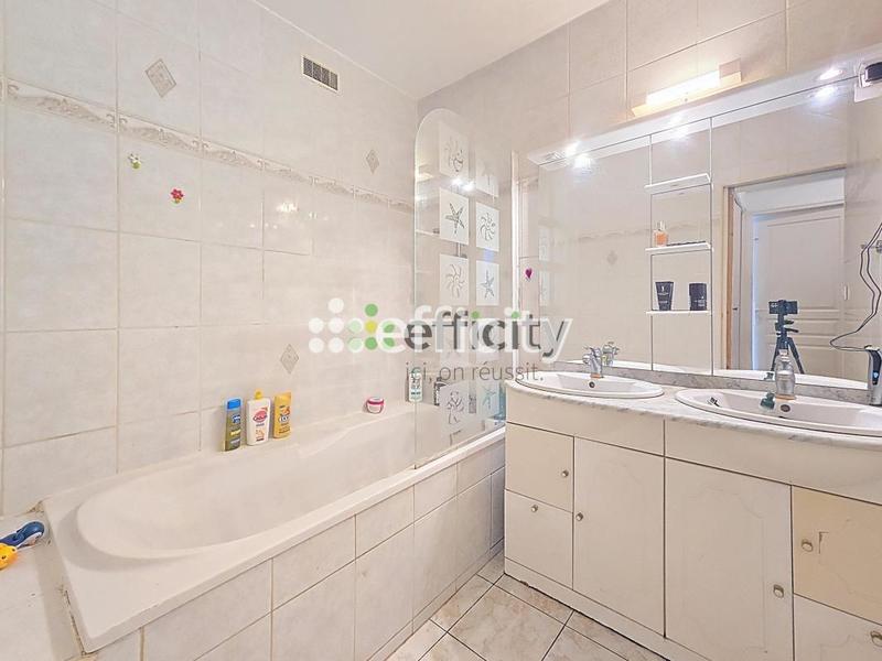 Appartement - 71 m² - 3 pièces