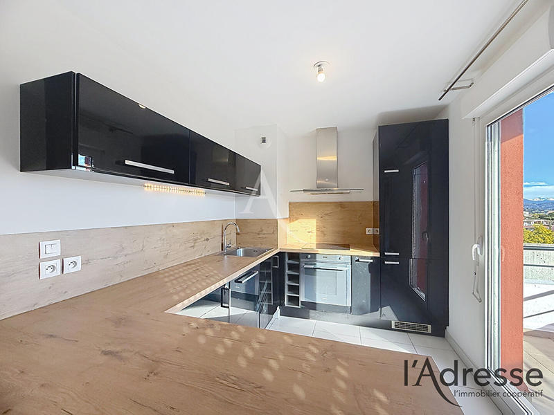 Appartement - 87 m² - 4 pièces