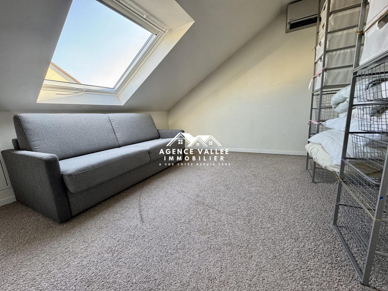 Maison - 198 m² - 8 pièces