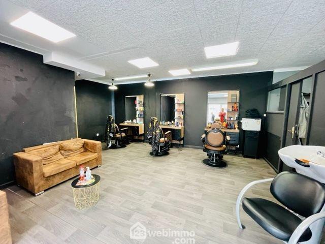 Immeuble - 30 m² - 2 pièces