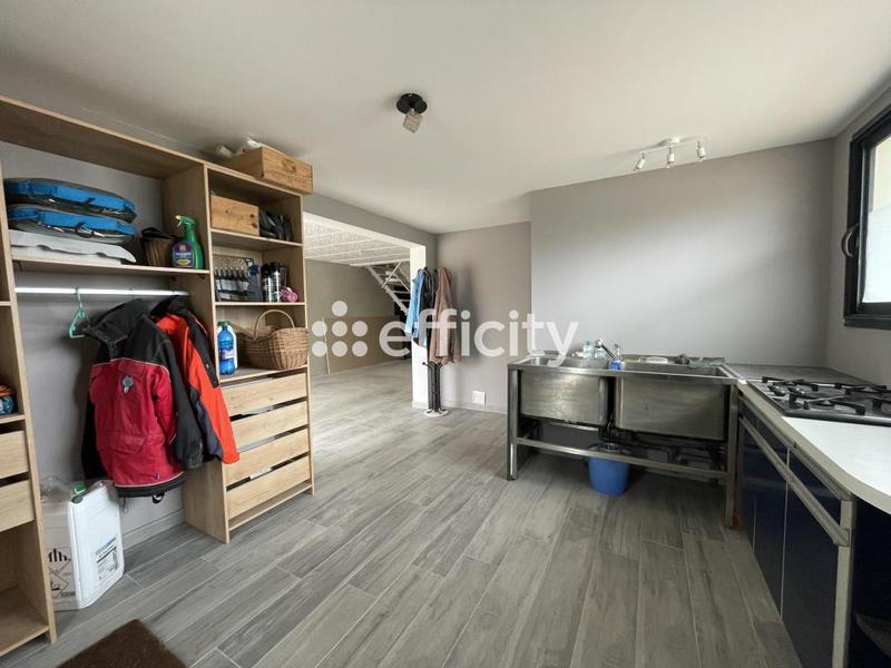 Maison - 197 m² - 4 pièces