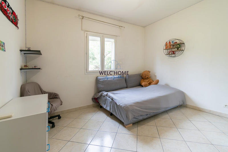 Maison - 152 m² - 7 pièces