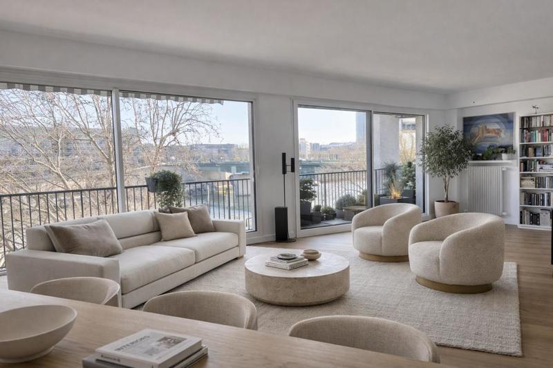 Appartement ancien - 127 m² - 5 pièces