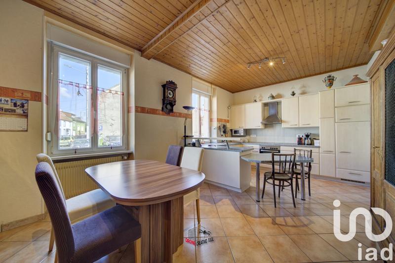 Maison de ville - 183 m² - 9 pièces