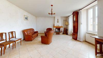 Maison - 170 m² - 7 pièces