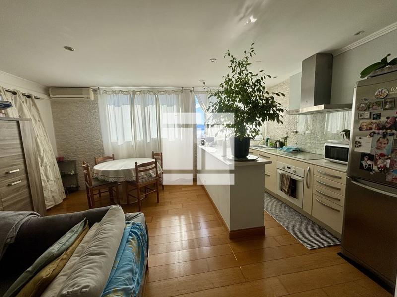 Appartement - 65 m² - 4 pièces