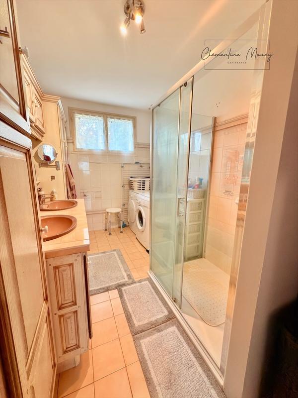 Maison - 179 m² - 4 pièces