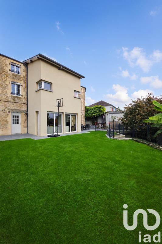 Maison de ville - 195 m² - 7 pièces