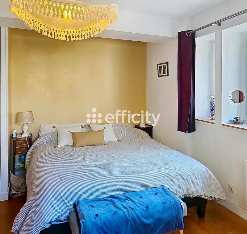 Appartement - 166 m² - 5 pièces