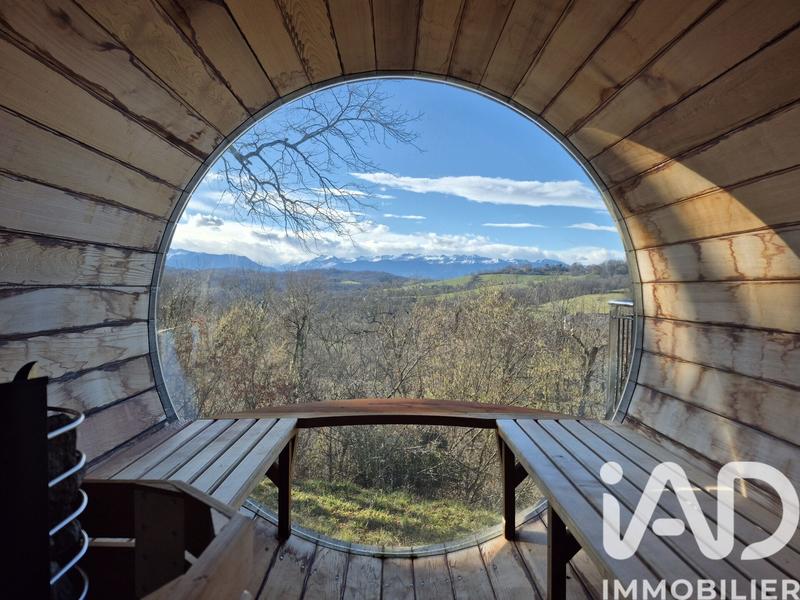 Maison - 135 m² - 5 pièces