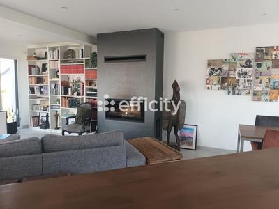 Maison - 150 m² - 7 pièces