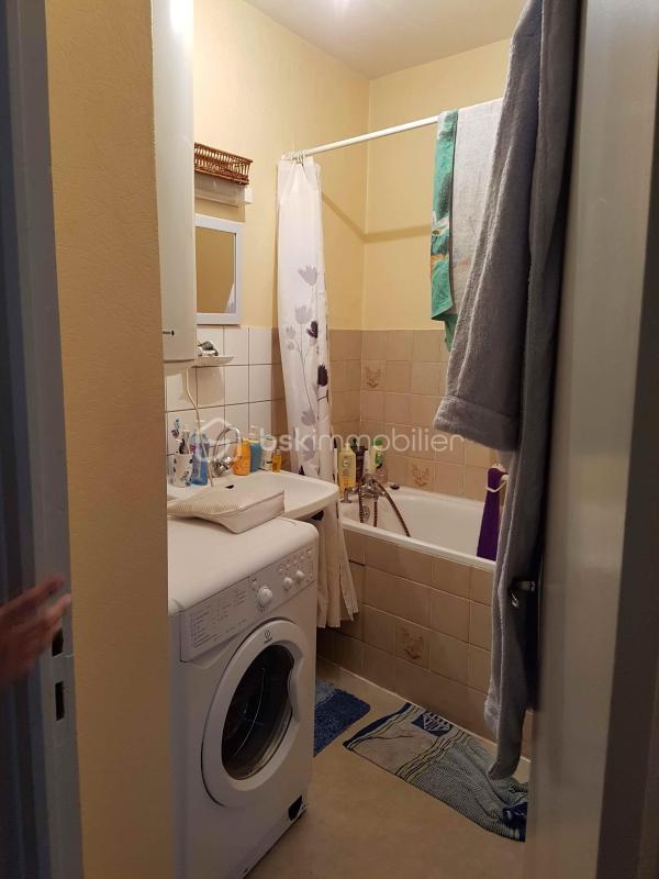 Appartement - 85 m² - 3 pièces