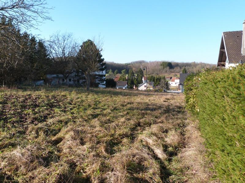 Terrain constructible - 779 m²