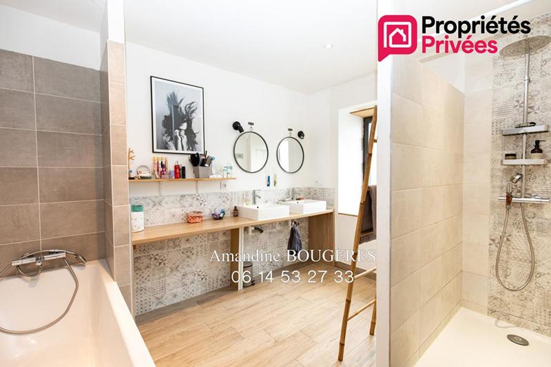 Maison - 193 m² - 193 pièces