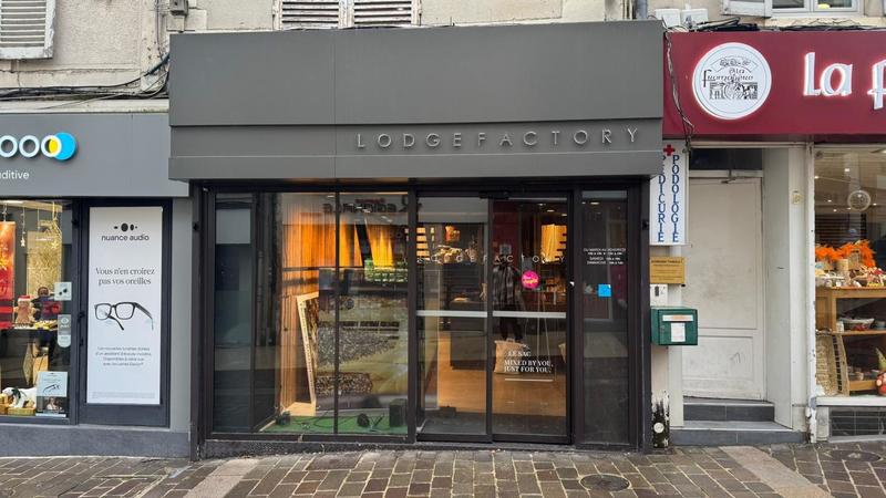 Local commercial - 133 m²