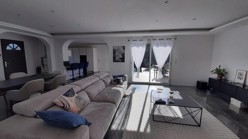 Villa - 153 m² - 5 pièces