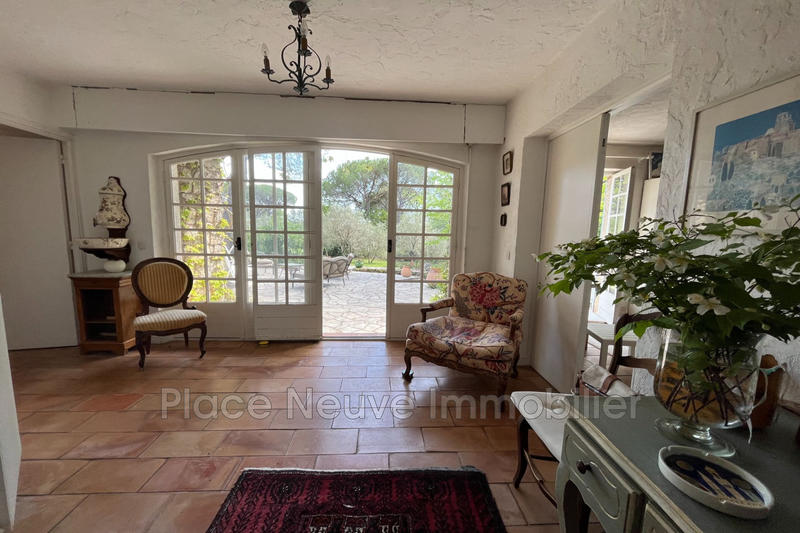 Maison - 200 m² - 7 pièces