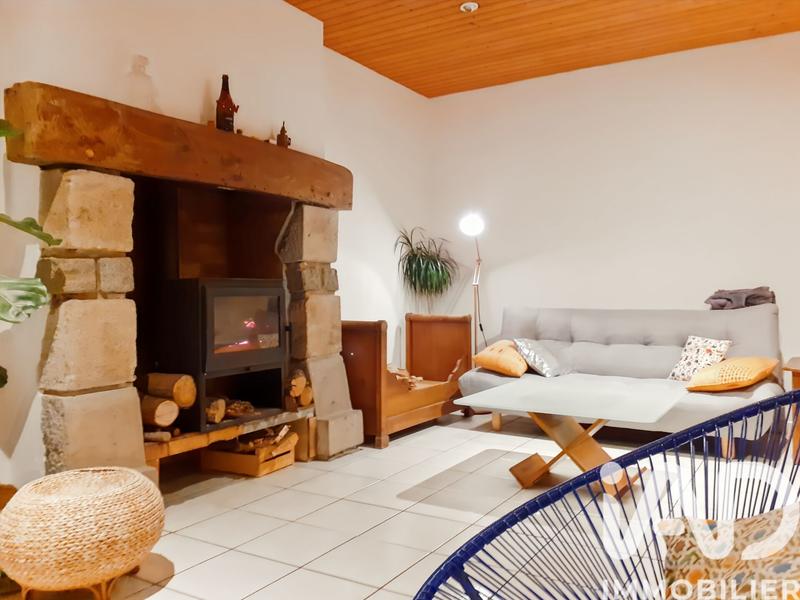 Maison - 350 m² - 6 pièces