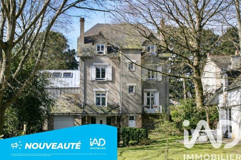 Maison - 400 m² - 10 pièces