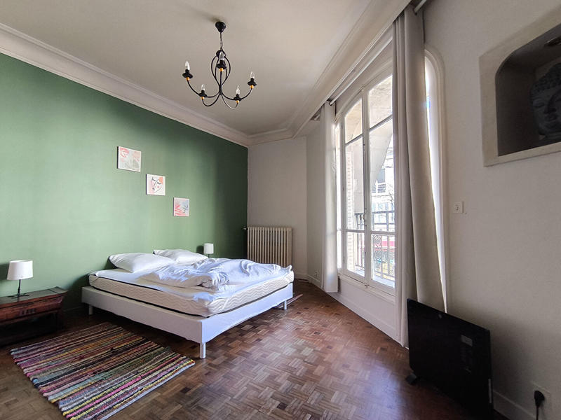 Appartement - 266 m² - 9 pièces