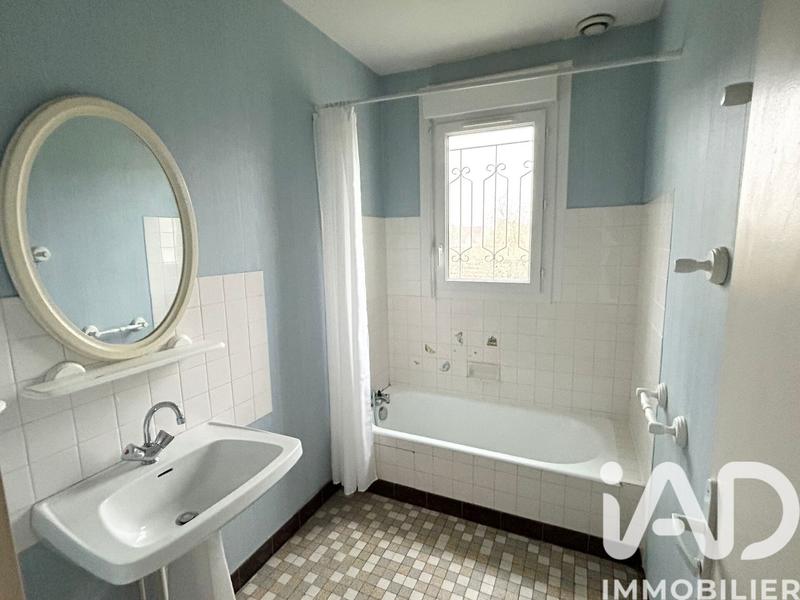 Maison - 138 m² - 6 pièces