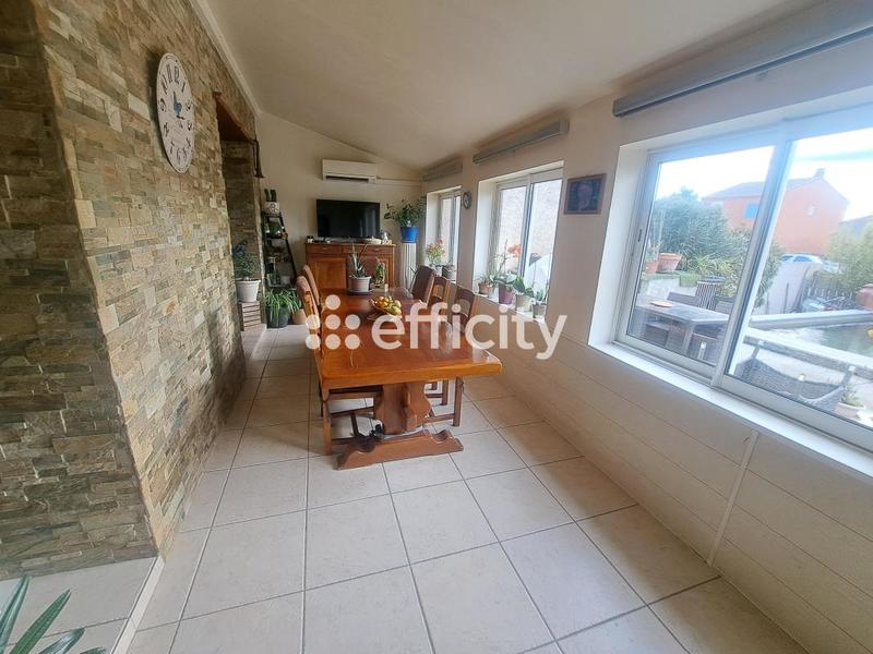 Pavillon - 93 m² - 5 pièces