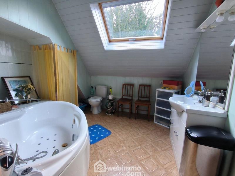 Maison - 100 m² - 4 pièces