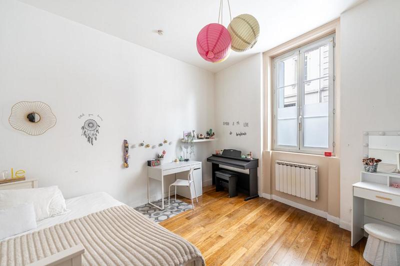 Appartement - 96 m² - 4 pièces