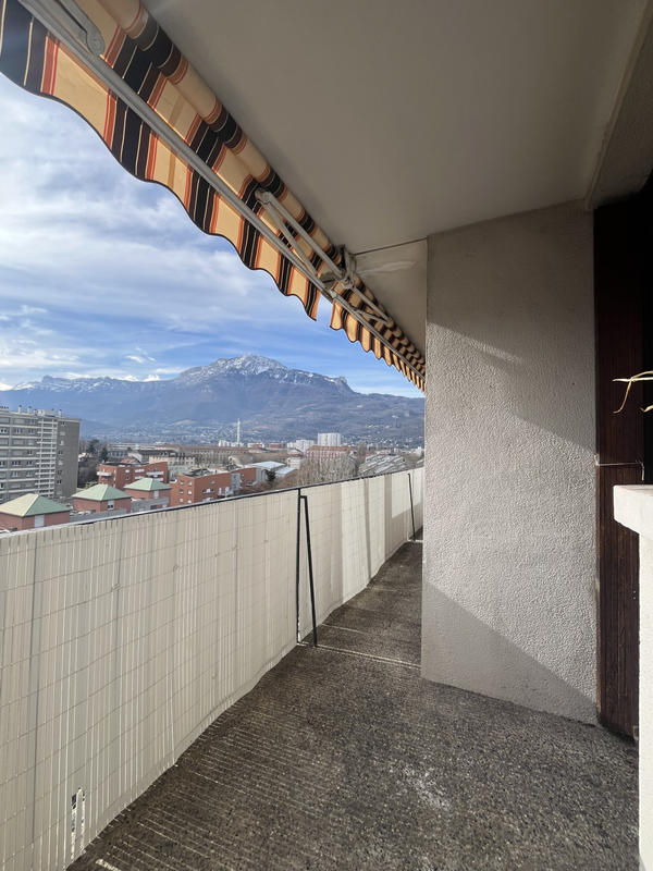 Appartement - 75 m² - 4 pièces