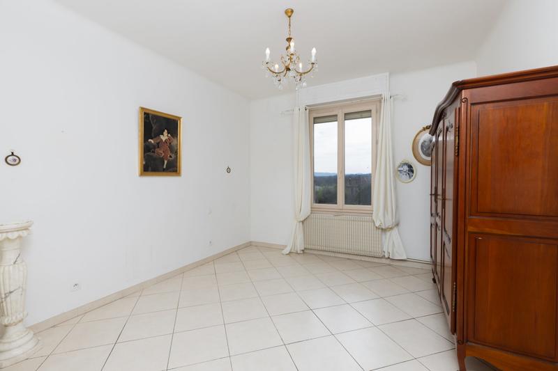 Maison traditionnelle - 114 m² - 5 pièces