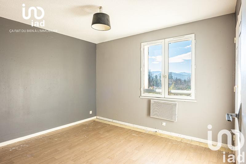 Maison - 93 m² - 4 pièces