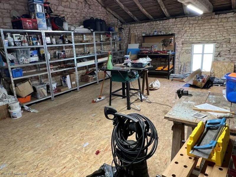 Maison - 218 m² - 7 pièces