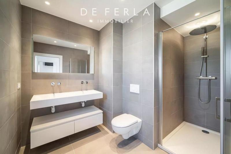 Duplex - 189 m² - 7 pièces