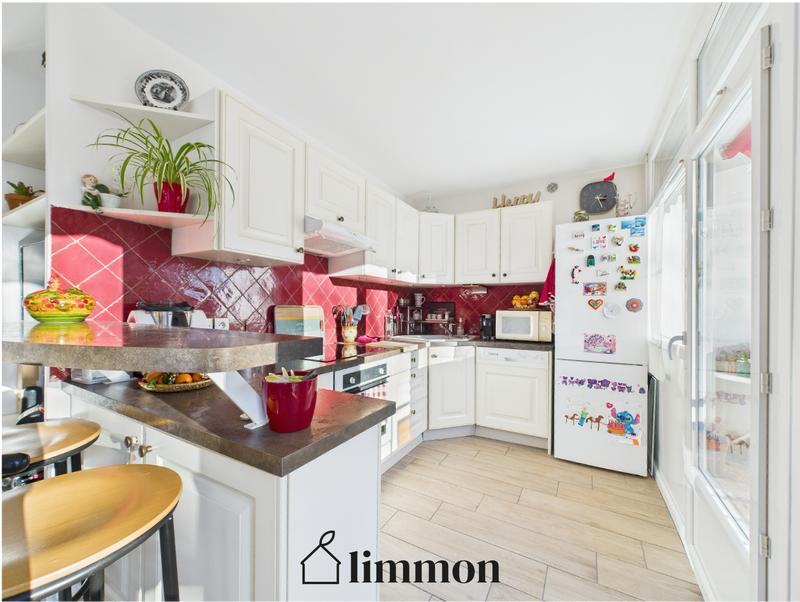 Appartement - 64 m² - 4 pièces