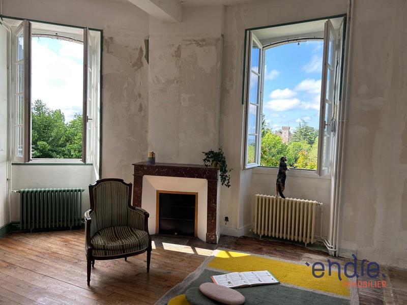 Maison - 430 m² - 14 pièces