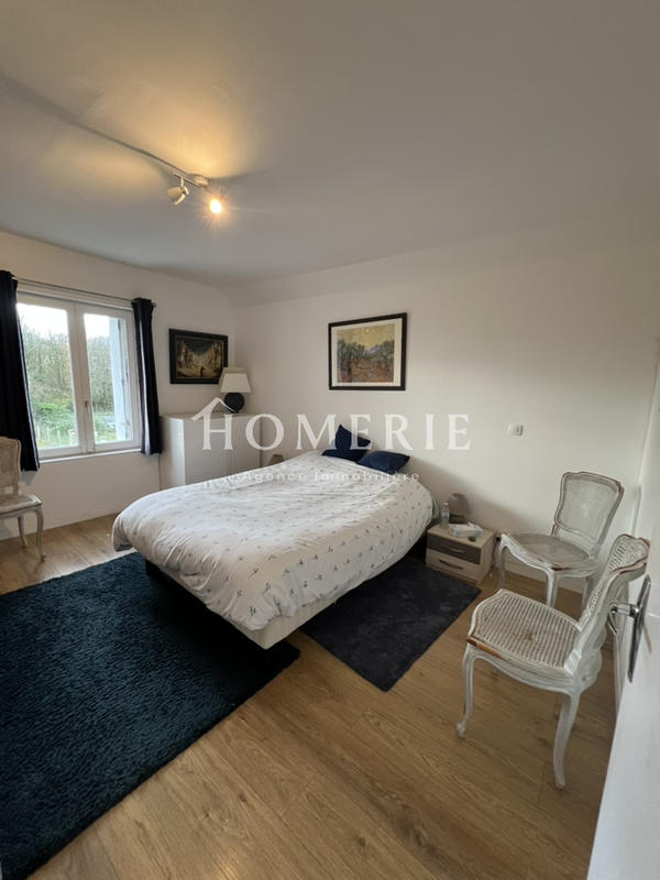 Maison - 149 m² - 7 pièces