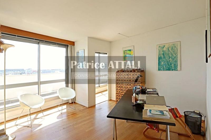 Appartement - 177 m² - 7 pièces