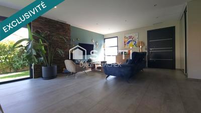 Maison - 123 m² - 5 pièces