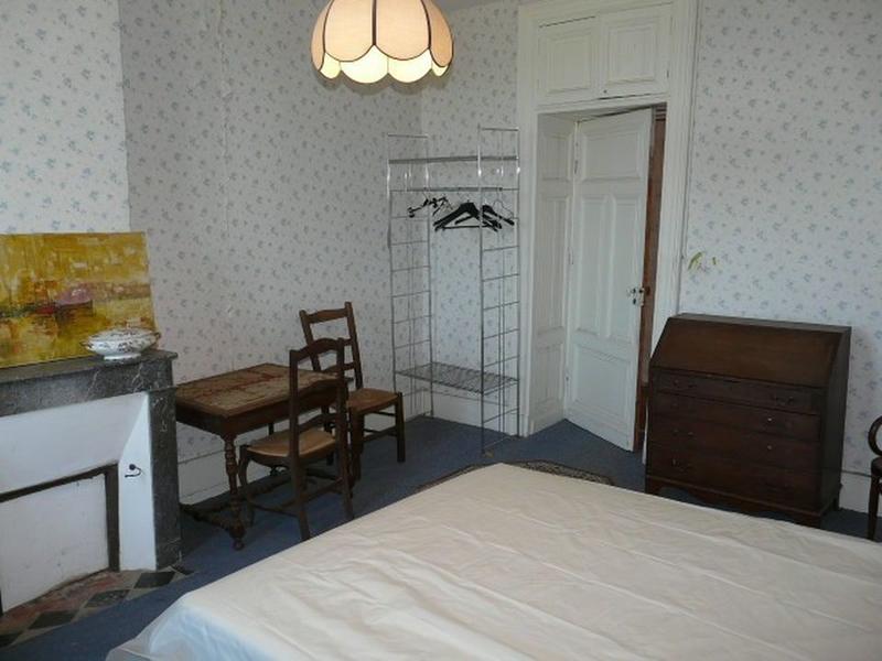 Maison - 250 m² - 7 pièces