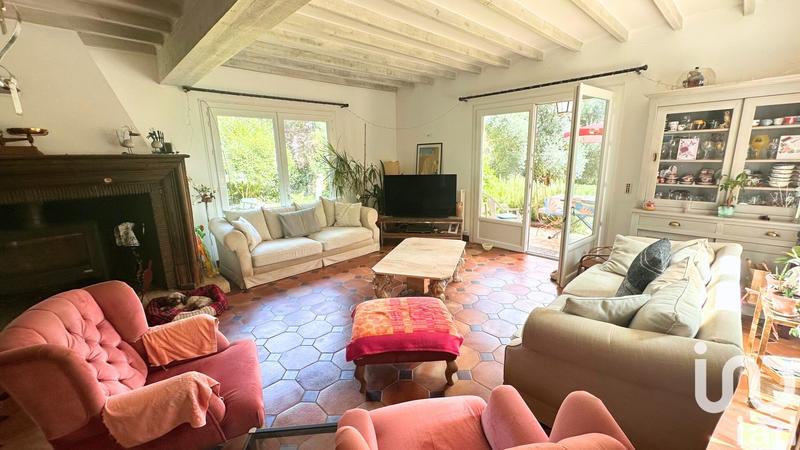 Maison - 233 m² - 10 pièces