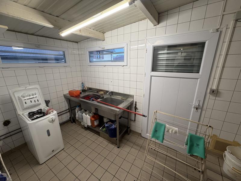 Fonds de commerce - 150 m²