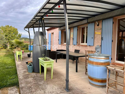 Villa - 80 m² - 4 pièces