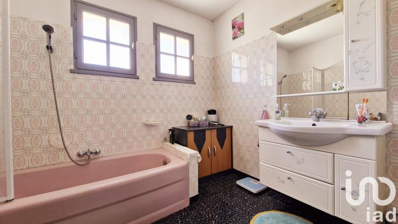 Maison - 152 m² - 8 pièces