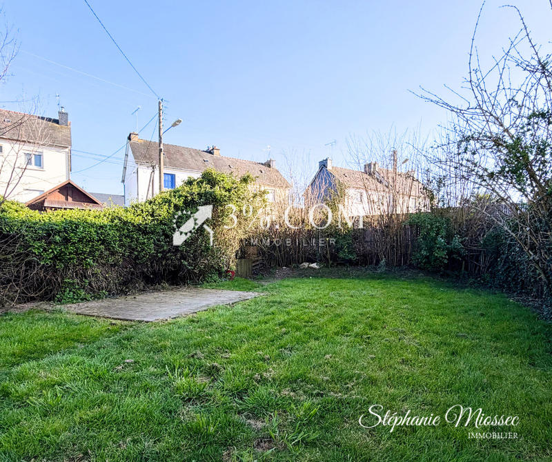 Maison - 95 m² - 5 pièces